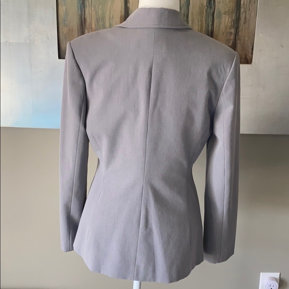Blazer - Picture 2 of 3